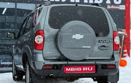 Chevrolet Niva I рестайлинг, 2018 год, 749 000 рублей, 9 фотография