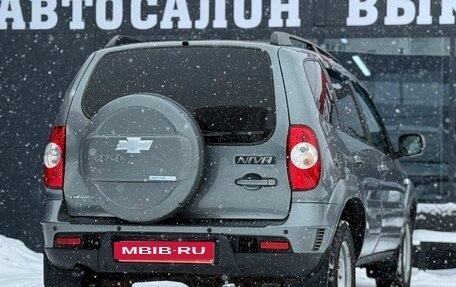 Chevrolet Niva I рестайлинг, 2018 год, 749 000 рублей, 11 фотография