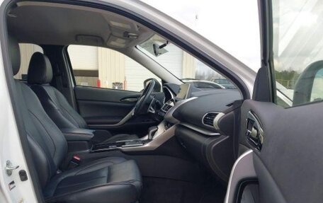 Mitsubishi Eclipse Cross, 2018 год, 1 980 000 рублей, 10 фотография