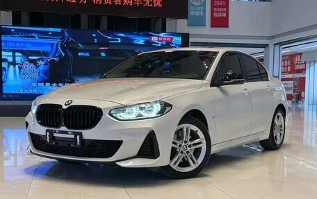 BMW 1 серия, 2022 год, 1 690 050 рублей, 2 фотография