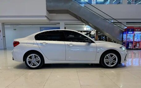 BMW 1 серия, 2022 год, 1 690 050 рублей, 4 фотография