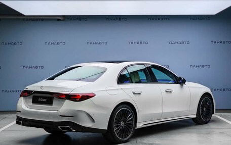 Mercedes-Benz E-Класс, 2025 год, 9 600 000 рублей, 3 фотография