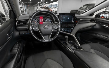 Toyota Camry, 2021 год, 3 080 000 рублей, 7 фотография