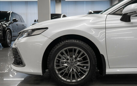 Toyota Camry, 2021 год, 3 080 000 рублей, 20 фотография