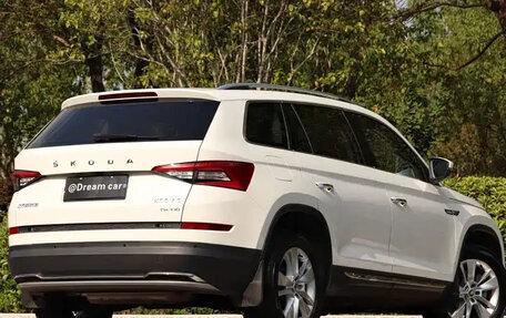 Skoda Karoq I, 2022 год, 1 938 040 рублей, 4 фотография