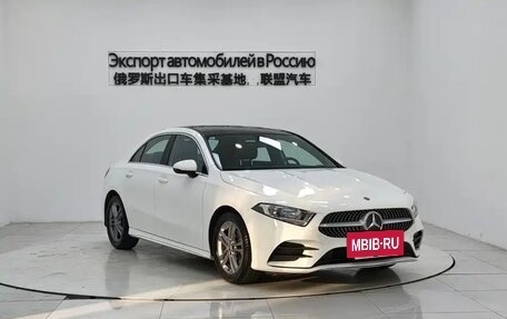 Mercedes-Benz A-Класс, 2022 год, 1 880 050 рублей, 3 фотография