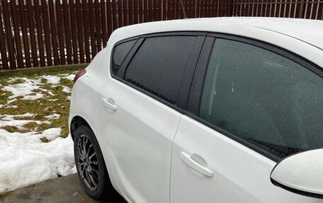 Opel Astra J, 2011 год, 450 000 рублей, 2 фотография