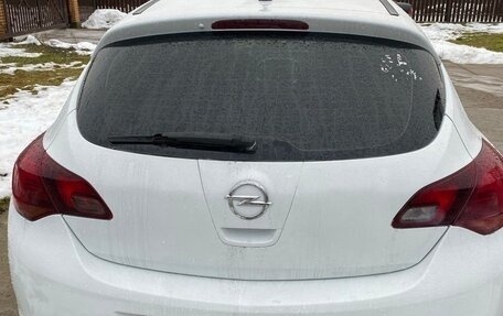 Opel Astra J, 2011 год, 450 000 рублей, 4 фотография