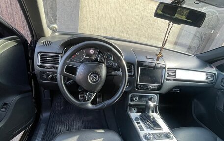 Volkswagen Touareg III, 2011 год, 1 950 000 рублей, 5 фотография