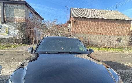 Volkswagen Touareg III, 2011 год, 1 950 000 рублей, 2 фотография