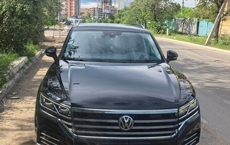 Volkswagen Touareg III, 2020 год, 6 600 000 рублей, 1 фотография