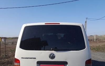 Volkswagen Transporter T5 рестайлинг, 2003 год, 1 300 000 рублей, 1 фотография