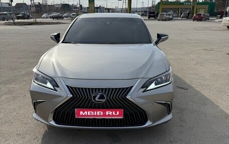 Lexus ES VII, 2020 год, 6 000 000 рублей, 1 фотография