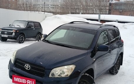 Toyota RAV4, 2005 год, 805 000 рублей, 21 фотография