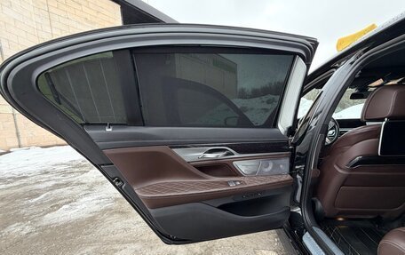 BMW 7 серия, 2021 год, 8 000 000 рублей, 15 фотография