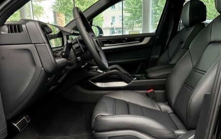 Porsche Cayenne III, 2024 год, 12 990 000 рублей, 8 фотография