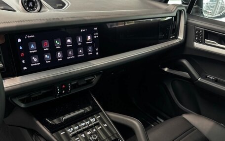 Porsche Cayenne III, 2024 год, 12 990 000 рублей, 10 фотография