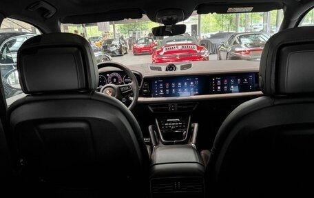 Porsche Cayenne III, 2024 год, 12 990 000 рублей, 18 фотография