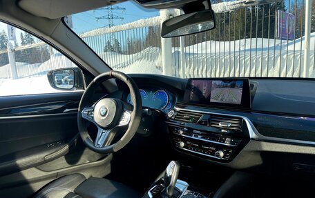 BMW 5 серия, 2018 год, 2 999 000 рублей, 9 фотография