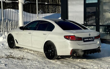 BMW 5 серия, 2018 год, 2 999 000 рублей, 6 фотография