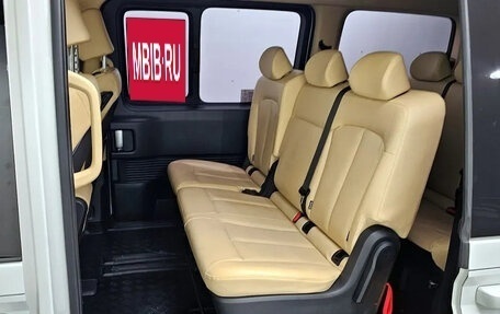 Hyundai Staria, 2023 год, 6 160 000 рублей, 9 фотография