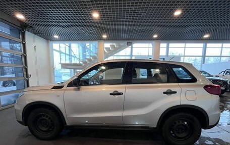 Suzuki Vitara II рестайлинг, 2020 год, 1 600 000 рублей, 6 фотография