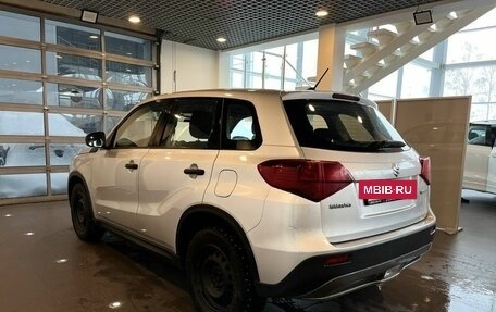 Suzuki Vitara II рестайлинг, 2020 год, 1 600 000 рублей, 5 фотография