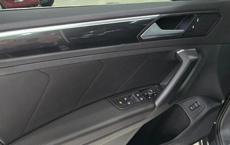 Volkswagen Tiguan II, 2023 год, 3 128 777 рублей, 11 фотография