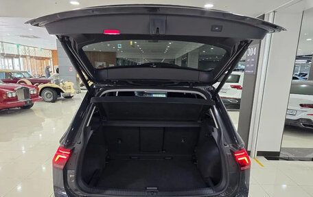 Volkswagen Tiguan II, 2023 год, 3 128 777 рублей, 17 фотография