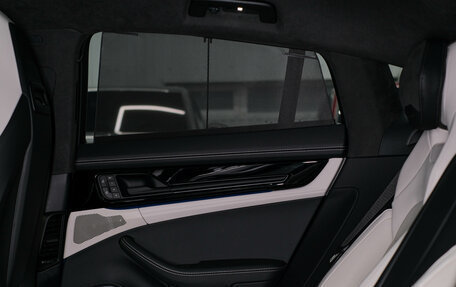 Porsche Panamera, 2025 год, 26 772 000 рублей, 28 фотография