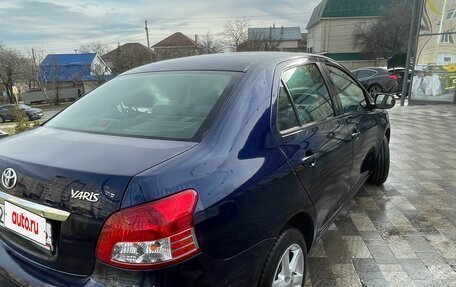 Toyota Yaris III рестайлинг, 2007 год, 665 000 рублей, 5 фотография