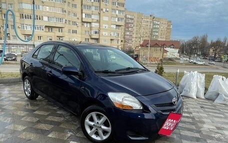Toyota Yaris III рестайлинг, 2007 год, 665 000 рублей, 2 фотография
