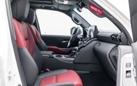 Toyota Land Cruiser, 2025 год, 13 100 000 рублей, 28 фотография