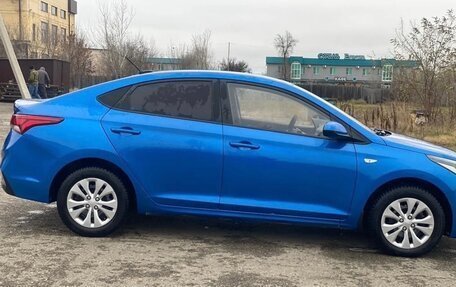 Hyundai Solaris II рестайлинг, 2019 год, 1 170 000 рублей, 3 фотография