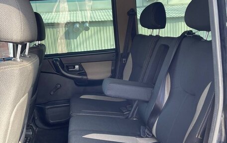 ЛуАЗ Patriot, 2012 год, 635 000 рублей, 13 фотография