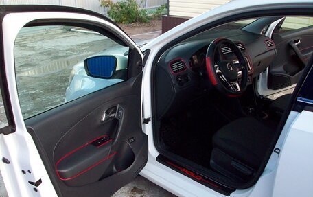 Volkswagen Polo VI (EU Market), 2016 год, 1 700 000 рублей, 10 фотография