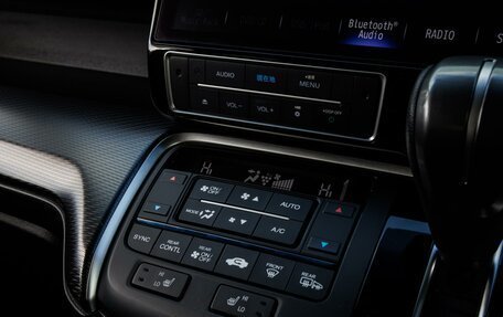 Honda Stepwgn IV, 2020 год, 2 650 000 рублей, 18 фотография