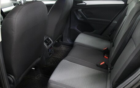 Volkswagen Tiguan II, 2021 год, 2 390 000 рублей, 9 фотография