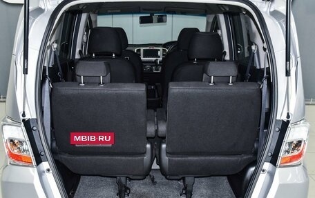 Honda Freed I, 2012 год, 1 059 000 рублей, 23 фотография