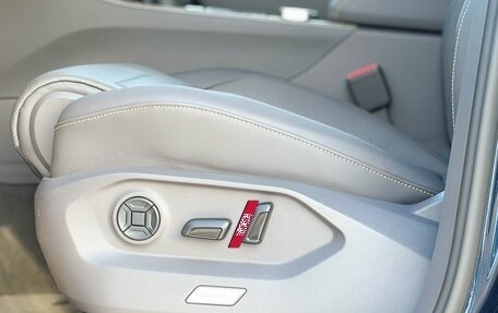 Volkswagen Touareg III, 2025 год, 7 950 000 рублей, 10 фотография