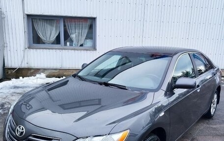 Toyota Camry, 2008 год, 1 050 000 рублей, 1 фотография