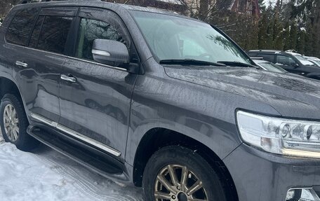 Toyota Land Cruiser 200, 2015 год, 3 950 000 рублей, 4 фотография