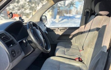 Volkswagen Transporter T5 рестайлинг, 2007 год, 675 000 рублей, 12 фотография