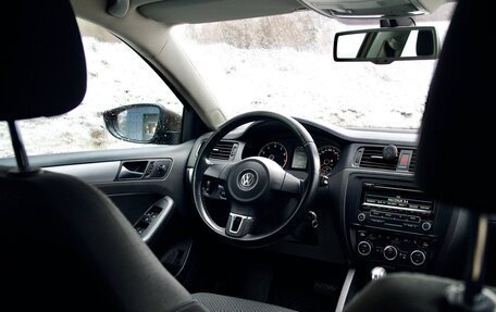 Volkswagen Jetta VI, 2013 год, 845 000 рублей, 11 фотография