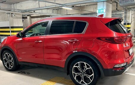KIA Sportage IV рестайлинг, 2021 год, 2 700 000 рублей, 6 фотография