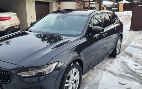 Volvo V90 Cross Country I рестайлинг, 2019 год, 3 500 000 рублей, 4 фотография