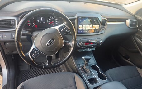 KIA Sorento III Prime рестайлинг, 2019 год, 2 350 000 рублей, 11 фотография