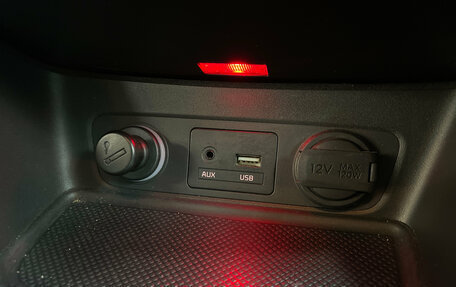 KIA Sorento II рестайлинг, 2018 год, 1 780 000 рублей, 27 фотография