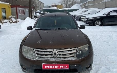 Renault Duster I рестайлинг, 2014 год, 900 000 рублей, 1 фотография