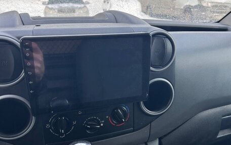 Peugeot Partner II рестайлинг 2, 2012 год, 550 000 рублей, 1 фотография